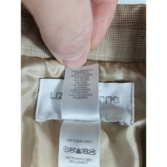 Liz Claiborne 2 Piece Womens Skirt Suit Size 10 3 Button Jacket Beige - Picture 7 of 16